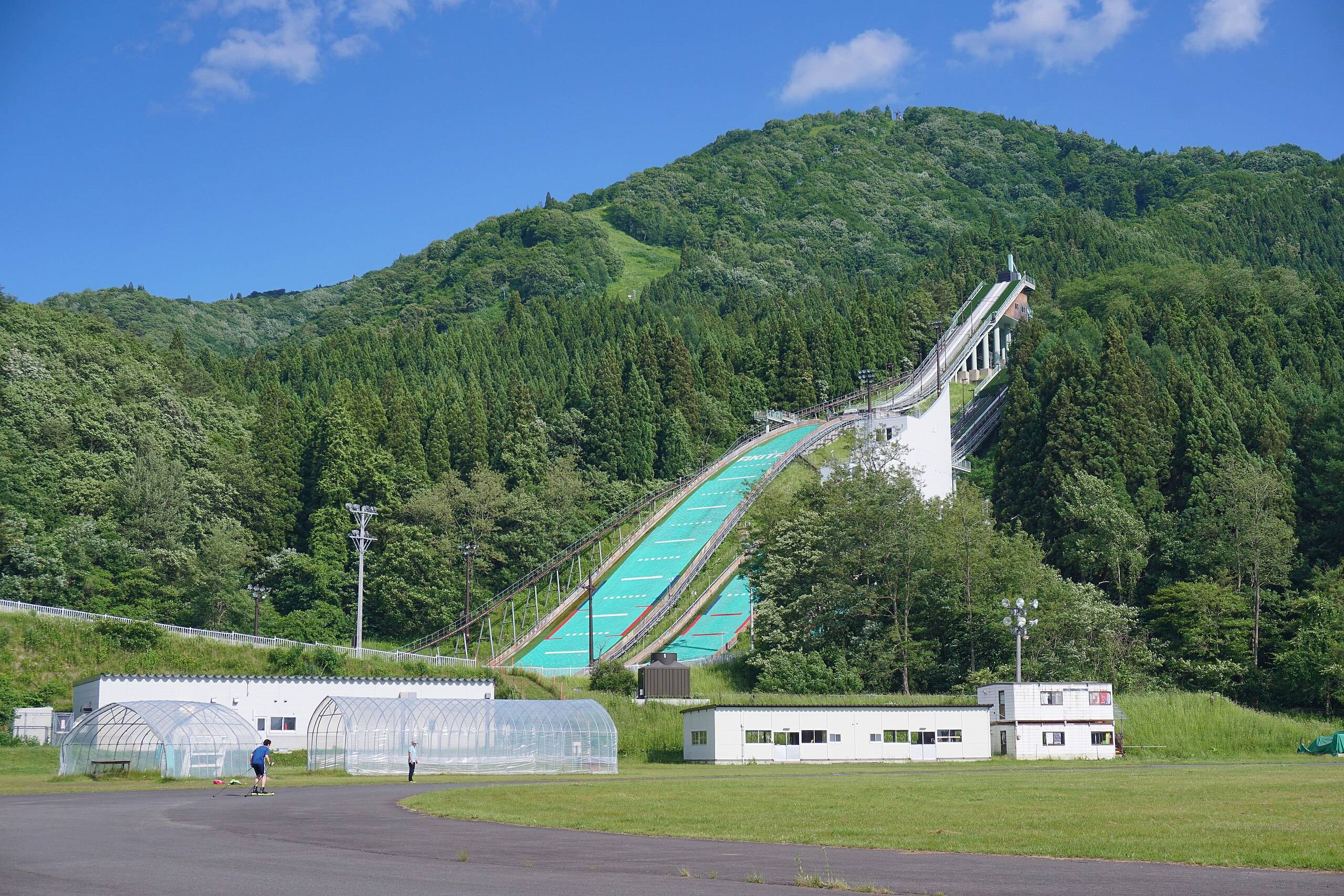 ⛷️ 하나와 스키장 이미지 5